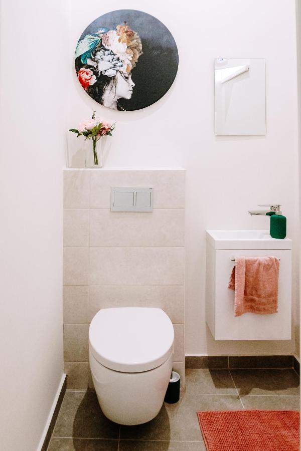 Smaragd Apartman Győr Esterno foto